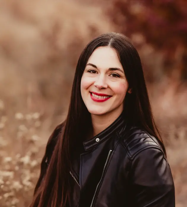 Candace Kade Headshot